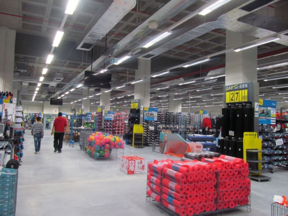 Projelerimiz: Decathlon Spor Mağazaları Tercihi İkizler Aydınlatma