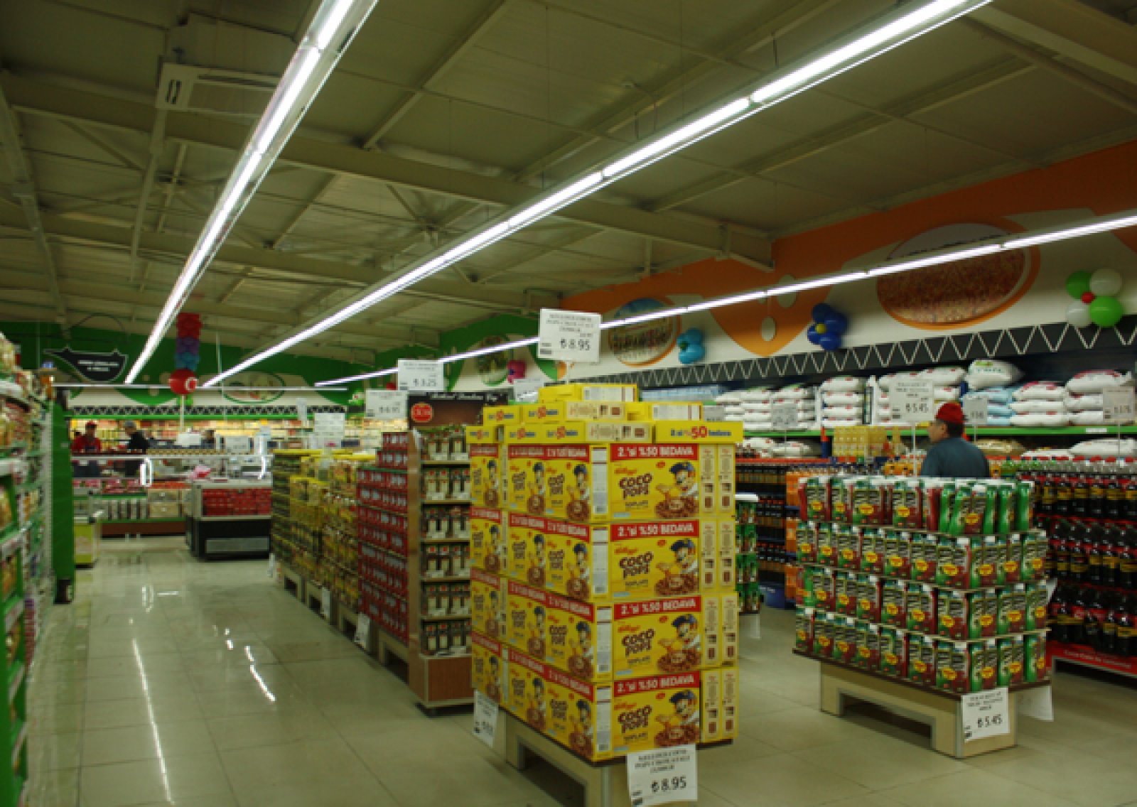 Hakmar Stores