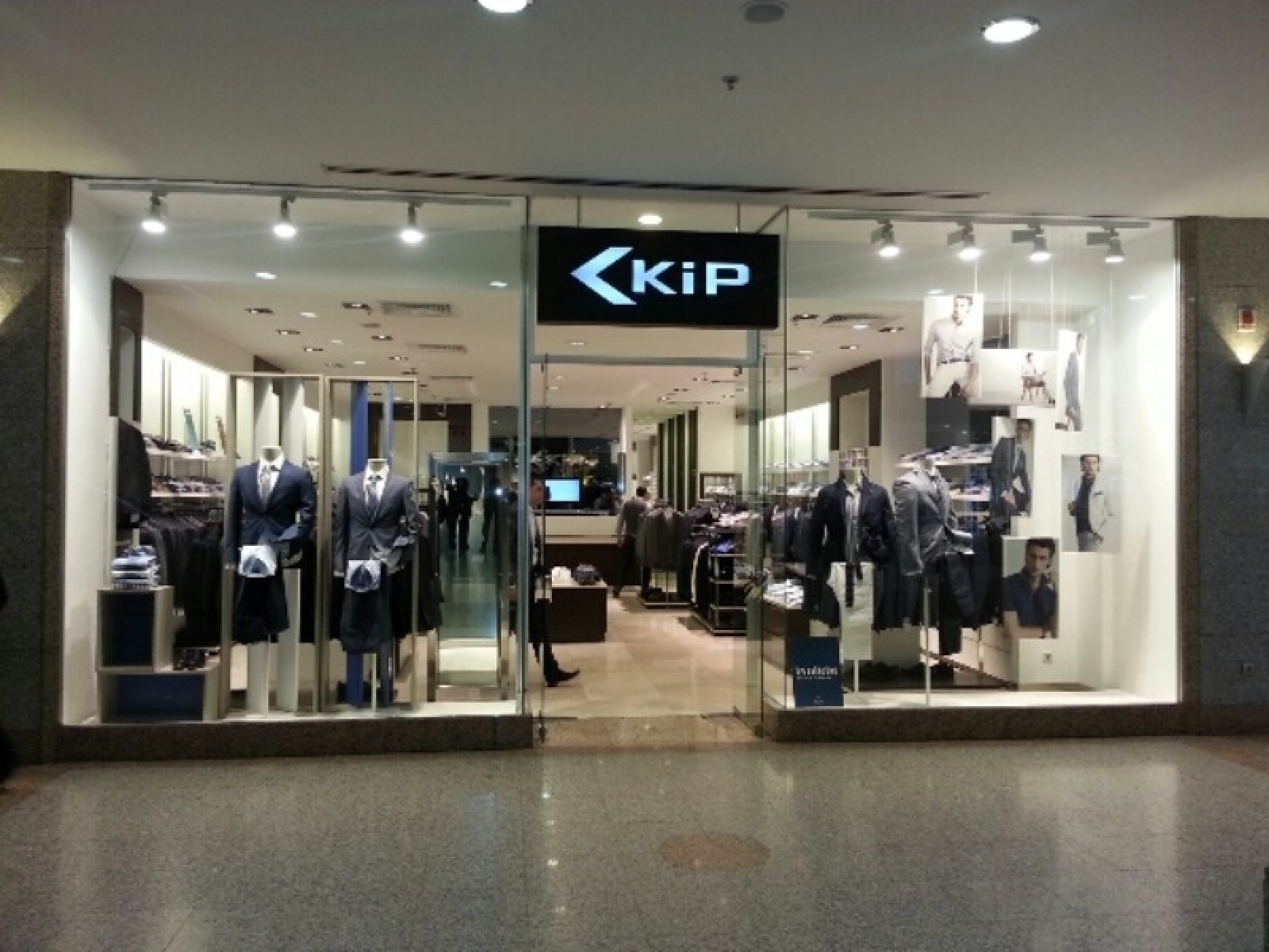 Ramsey ve KIP Mağazaları